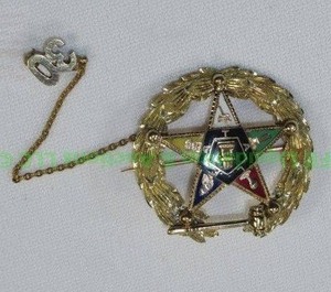 lot 4 image: 14K Gold, Enamel, Order of the Eastern Star Ladies Masonic Pin