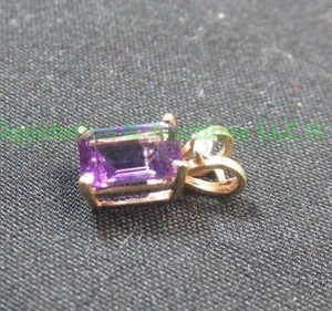 lot 143 image: 10K Gold, Amethyst, Diamond, Pendant