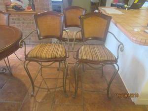 lot 2 image: 3 BAR STOOLS ALL IN GOOD CONDITION SEAT IS 2FT FROM FLOOR