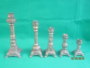 lot 16 image: GOLD TAPER CANDLE HOLDERS&nbsp