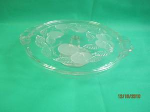 lot 19 image: VINTAGE GERMAN APFELGARTEN CRYSTAL GLASS&nbsp FROSTED APPLE PEDESTAL CAKE PLATE STAND&nbsp