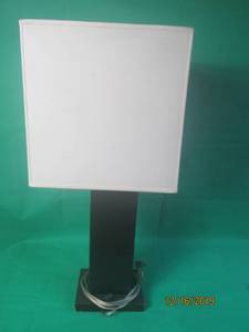 lot 67 image: TABLE LAMP