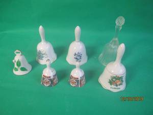 lot 73 image: VINTAGE ASSORTED BELLS&nbsp