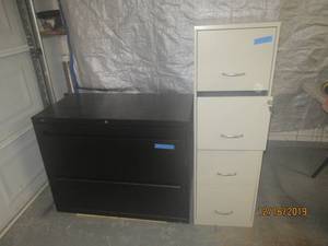 lot 92 image: 2 FILE CABINETS&nbsp