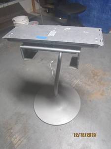 lot 95 image: TV STAND&nbsp