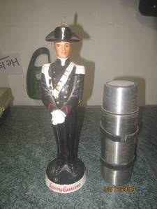 lot 109 image: VINTAGE THERMOS AND DECANTER&nbsp