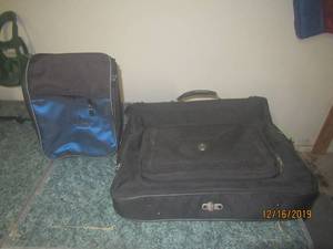 lot 113 image: WARDROBE LUGGAGE AND OVERNIGHT BAG&nbsp