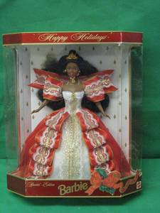lot 16 image: HAPPY HOLIDAYS SPECIAL EDITION BARBIE 1997