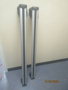 lot 147 image: AUDI Q5 ROOF RACK CARRIER BARS