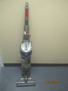 lot 152 image: DYSON SLIM DC 18 TESTED AND WORK&nbsp