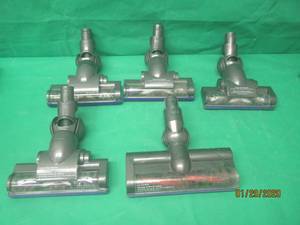 lot 156 image: 5 DYSON CARBON FIBER FILAMENTS MOTORIZED BRUSH&nbsp
