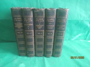 lot 166 image: VINTAGE MARK TWAIN BOOKS
