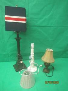 lot 188 image: LAMPS AND LAMP SHADES&nbsp