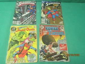lot 208 image: 4 VINTAGE DC COMIC BOOKS SEE PICS