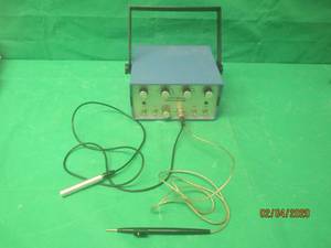 lot 266 image: ELECTRIC MEDICAL STIM-FLEX 200