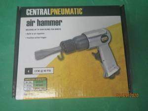 lot 298 image: NEW IN BOX CENTRAL PNEUMATIC AIR HAMMER