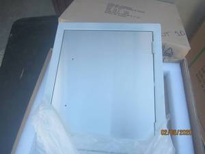 lot 358 image: NEW IN BOX COYOTE 24 SINGLE ACCESS DOOR&nbsp