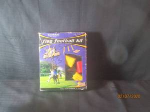 lot 413 image: CLASSIC SPORT FLAG FOOTBALL KIT 10 PLAYER SET