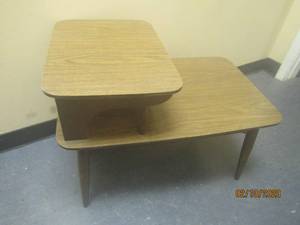 lot 420 image: VINTAGE SIDE TABLE&nbsp
