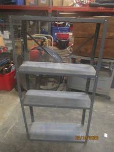 lot 437 image: METAL SHELVE 30X11X57 TALL