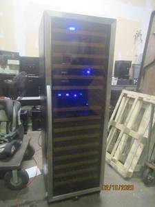 lot 442 image: N-FINITY WINE ENTHUSIAST 170 BOTTLE WINE CELLAR