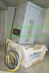 lot 40 image: Motormaster II Head Pressure Controller, model CPLOWAMB001A00, 2 count