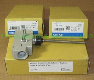 lot 48 image: Omron Access door interlock safety switch 90001500, 3 count