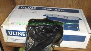 lot 67 image: U-Line 6-7 gallon black trash bag liners