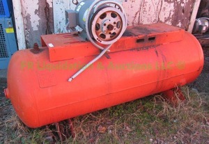 lot 393 image: Devilbiss model WAT-5062 air compressor tank and electric motor only