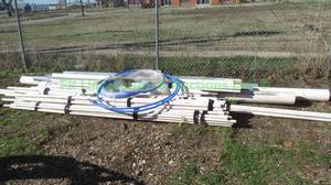 lot 404 image: Assorted sizes PVC pipes and pexline