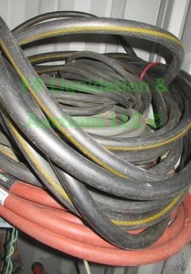 lot 475 image: Assorted water hoses