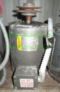 lot 495 image: Baldor M1222T, 2hp electric motor