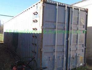 lot 528 image: GE Seaco dry freight container, contents not included