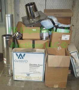lot 152 image: Assorted galvanized metal ducting connectors plus and vent caps
