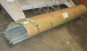 lot 182 image: All thread rods, approx. length 6ft