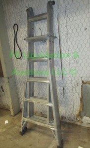 lot 165 image: Aluminum articulating ladder