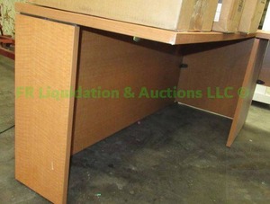 lot 198 image: Laminate desk shell 66 x 24 x 29