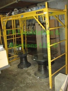 lot 286 image: MetalTech scaffolding system with guard rails and wheels