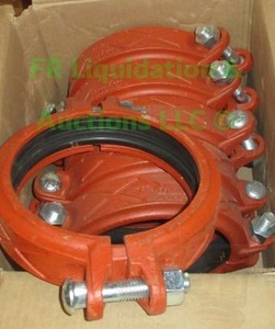 lot 319 image: SlideLok 74 iron Coupling, unused