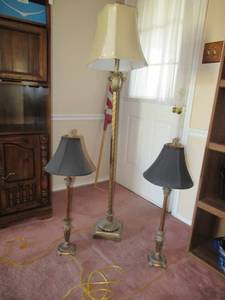 lot 22 image: DECORATIVE FLOOR LAMP 60 TALL AND 2 MATCHING DECORATIVE TABLE LAMPS 32 TALL