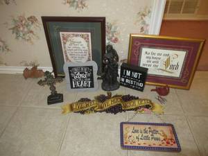lot 27 image: HOME DECOR INCLUDING CHISTIAN SCRIPTURES, UPLIFTING SAYINGS, SMALL STATUE, CARDINAL AND MORE