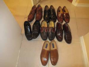 lot 49 image: MENS LEATHER DRESS SHOES INCLUDING GIORGIO BRUTINI, SPERRY TOPSIDERS, STACY ADAMS, MIQUEL ANGEL, FLORSHEIM, STAFFORD COMES WITH HANGING SHOE BAG ALL IN SIZE 11