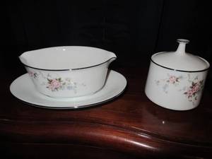 lot 58 image: NORITAKE CHINA MARIANNE 6979 FOR REPLACEMENT