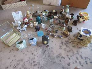 lot 83 image: ASSORTED COLLECTIBLES INCLUDING TELEPHONE LINE INSULATORS, CHALKWARE CERAMICS, AND MORE AS SHOWN