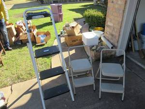 lot 107 image: TRICAM STEP LADDER AND 2 COSTCO STEP LADDERS