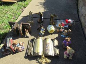 lot 116 image: VARIOUS BOOK ENDS BRASS DUCKS AND 2 CERAMIC TYPE AND MORE