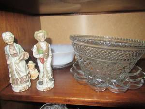 lot 127 image: GLASSWARE AND MORE AS SHOWN