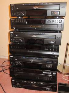 lot 154 image: 3 RCA 5 DISC CD PLAYERCHANGER AND 3 SONY 5 DISC CD PLAYERCHANGER
