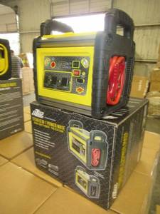 lot 24 image: TITAN 6 IN 1 POWER MATE HEAVY DUTY POWER-700 CCA 22AH. MODEL# 533-USA. NEW IN UNOPENED BOX.