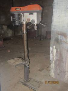 lot 4 image: RIGID DRILL PRESS